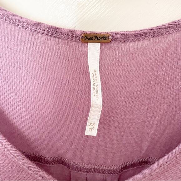 Free people lilac cold shoulders v-neck blouse XS - Picture 2 of 4